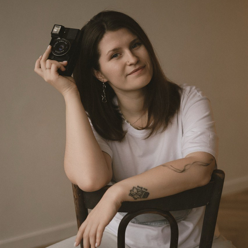 Контакты. Фотограф Анастасия Гончарова
