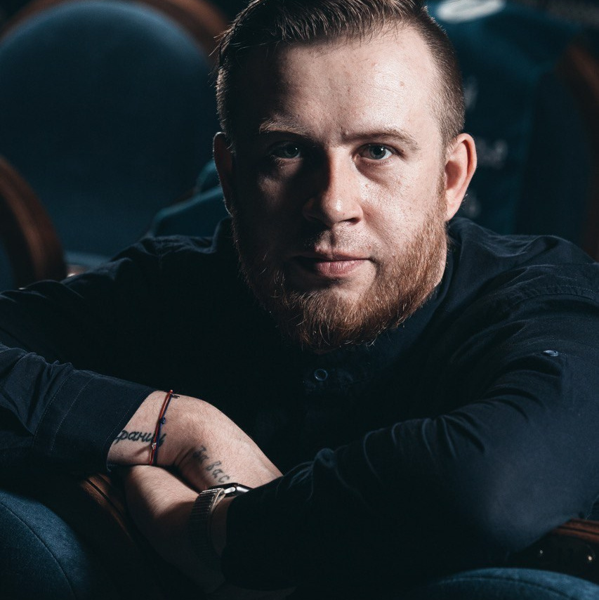 Контакты. Театральный фотограф в Санкт-Петербурге Иван Клочков