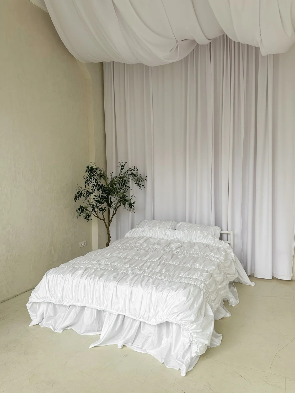 Студии для свадебной съемки (и не только). Свадебный видеограф в Москве Никонова Анна