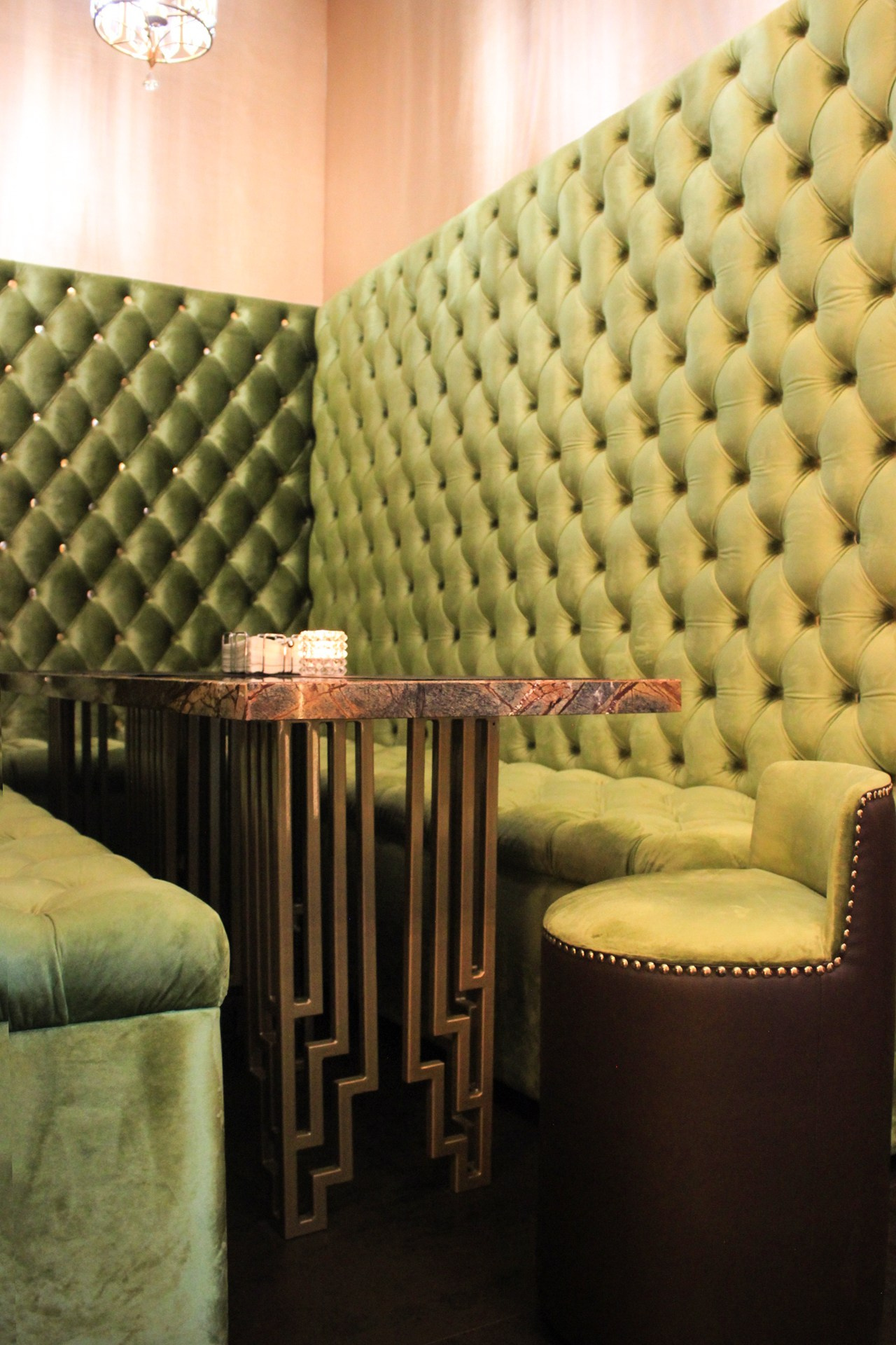 Комплексный дизайн-проект кафе GOLD&SILVER Сочи. Интерьерный дизайнер в Сочи Поплавская Татьяна. Проектирование интерьеров и организация процесса ремонта