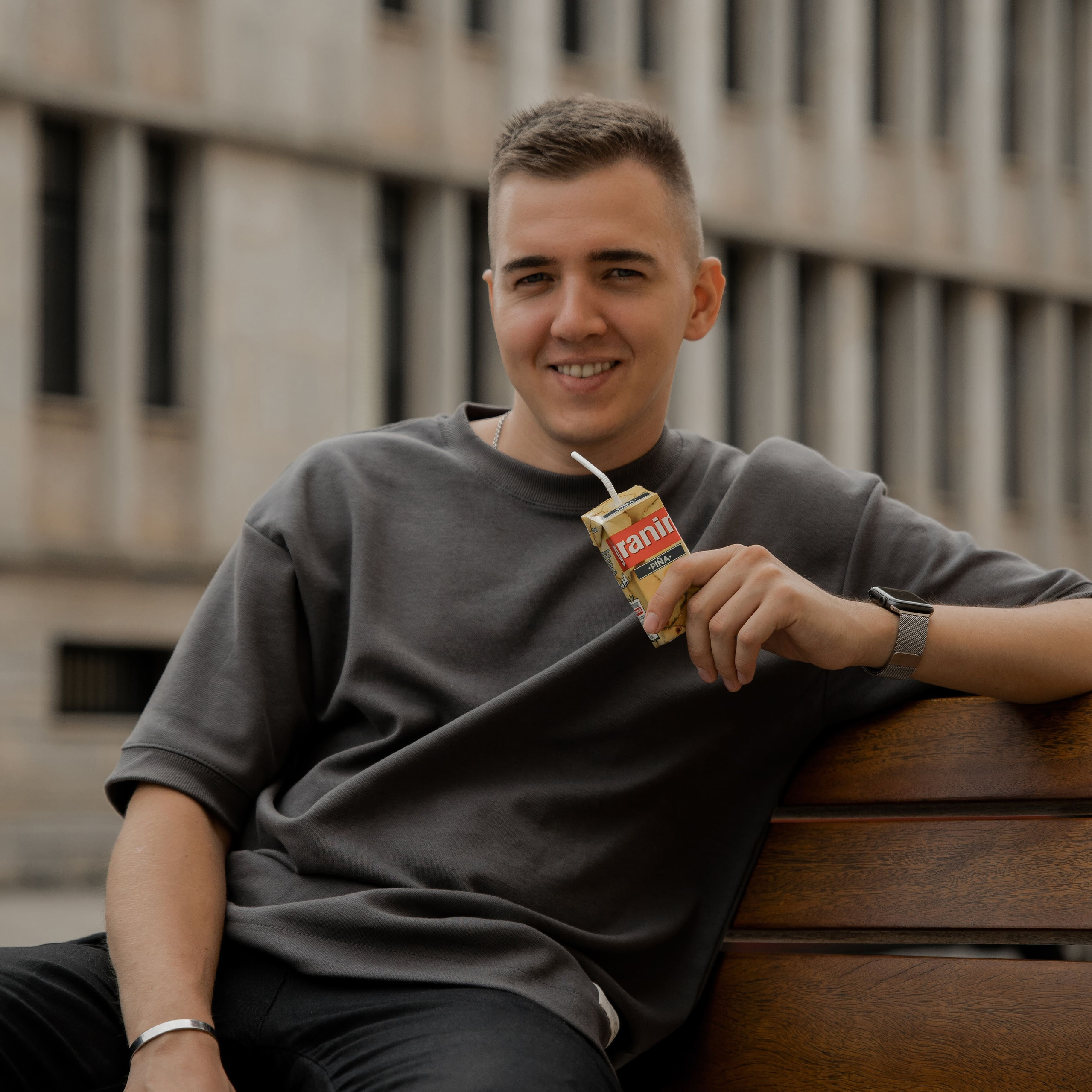 Репортажная съемка заказать в Москве | TOLBATOV PRODUCTION