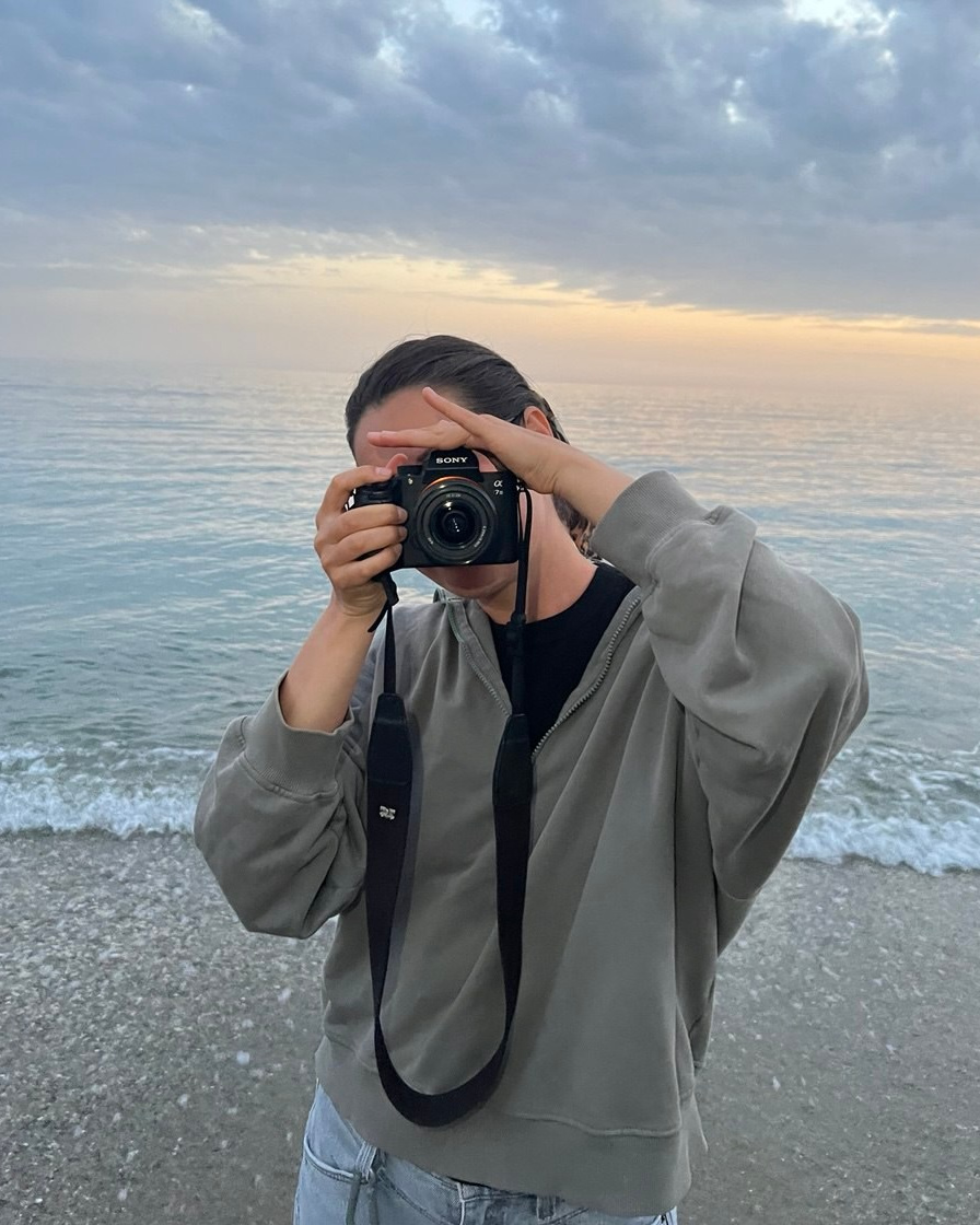 Контакты. Фотосессии, прогулки и фототуры по Адлер, Сириус, Сочи