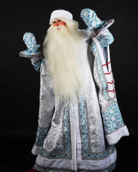 Костюм Деда Мороза и Снегурочки. Пошив театральных и сценических костюмов в СПб