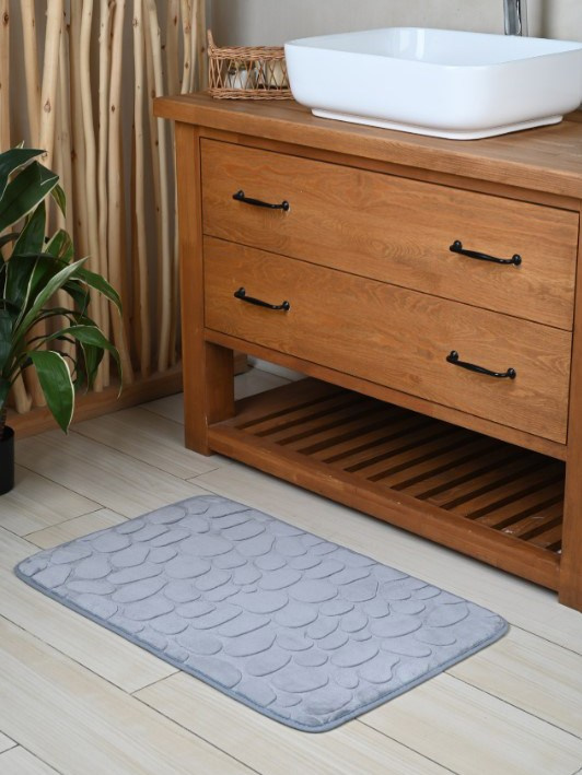 Фотосъемка ковриков для ванны в интерьере