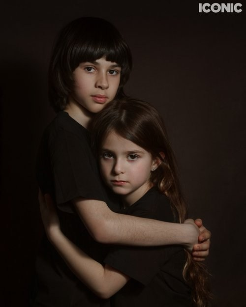 ICONIC. MARINA MANUCHARIAN