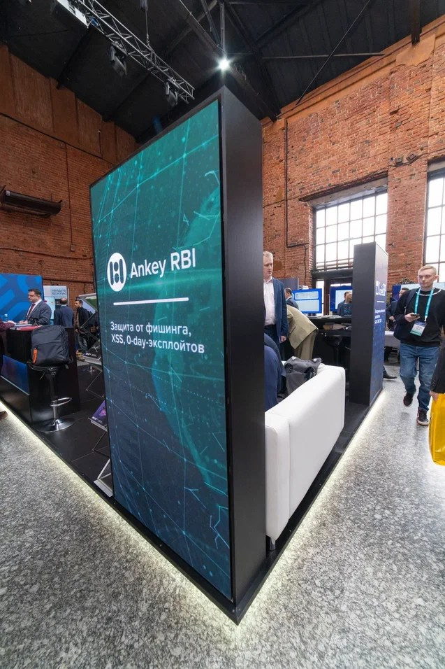 Выставочные стенды. Профессиональный портретный фотограф в Москве Владимир Глаголев