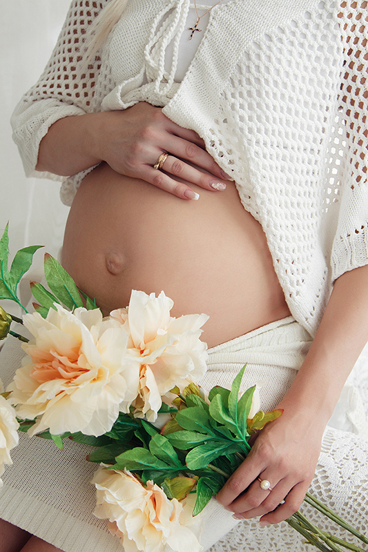 Беременная фотосессия для будущих родителей в Екатеринбурге. Семейный фотограф Ульяна Вдовкина г. Екатеринбург