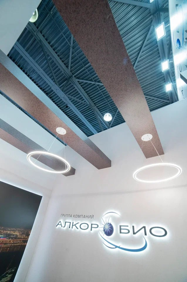 Выставочные стенды. Профессиональный портретный фотограф в Москве Владимир Глаголев