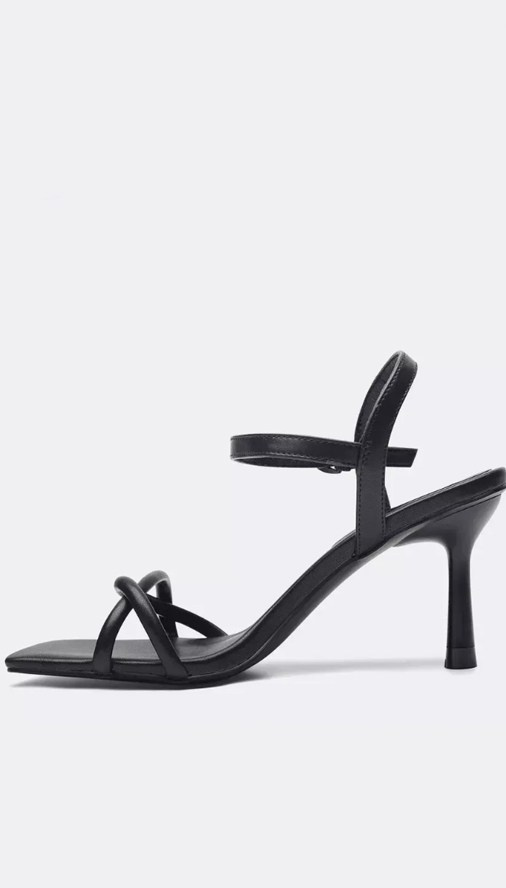 Для женщин. Фотограф Дарья Гусарова, Тюмень