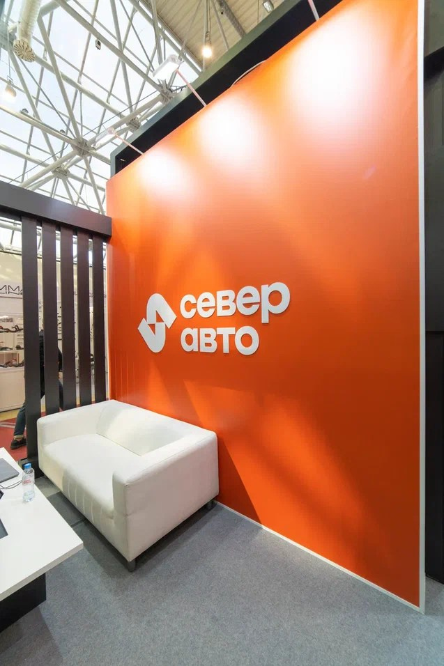 Выставочные стенды. Профессиональный портретный фотограф в Москве Владимир Глаголев