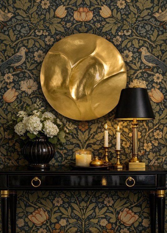 золотое панно барельеф