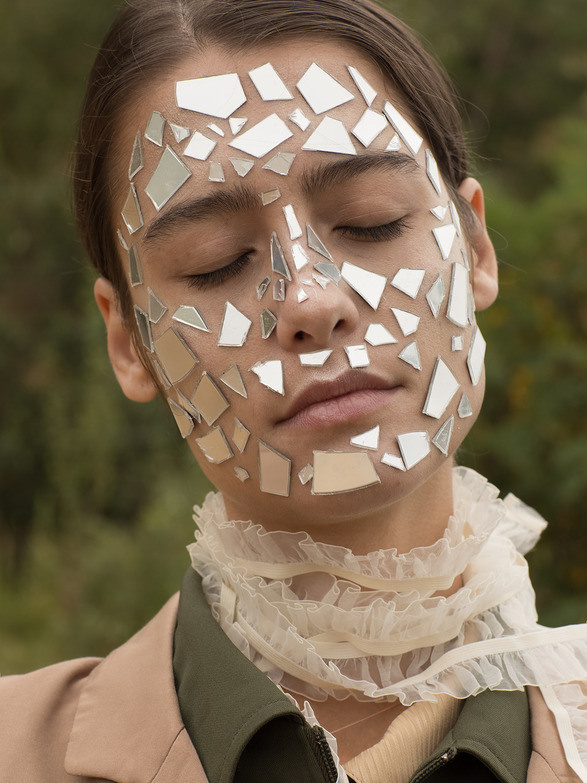 Shattered Glass for Elegant Magazine '16. Rischele