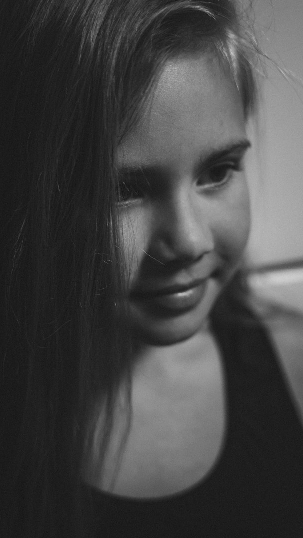 Вероничка. Елена Тазутдинова — Фотограф. Дизайнер одежды. Визуальный артист. Екатеринбург