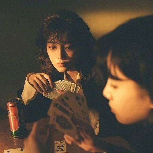 Две девушки