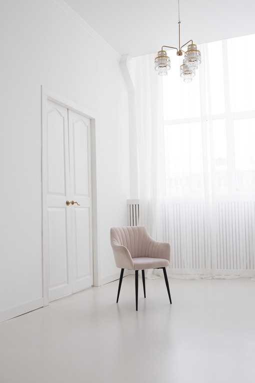 Дзержинского 29 (ТЦ Галактика), 1300р/час