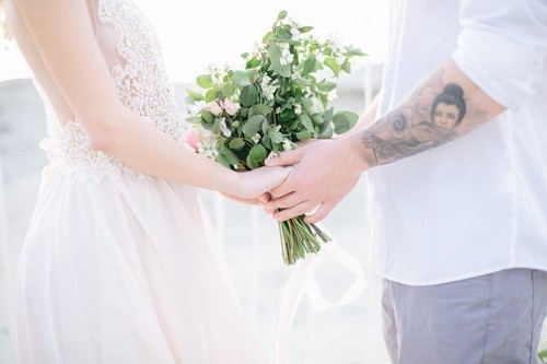 История любви на песчаных барханах в Екатеринбурге. Свадебный и семейный фотограф Ксения Шекк Екатеринбург