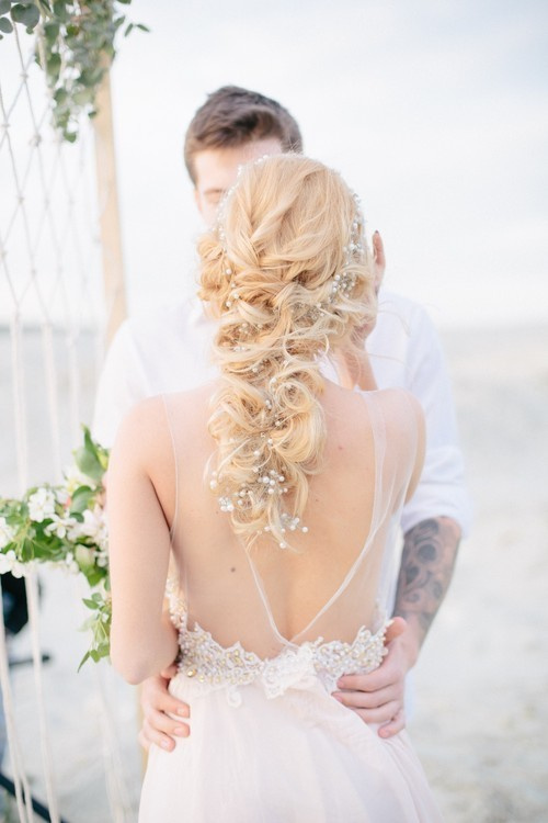 История любви на песчаных барханах в Екатеринбурге. Свадебный и семейный фотограф Ксения Шекк Екатеринбург