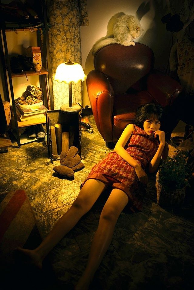 Две девушки