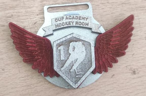 Сувениры, медали, чехлы, открывашки, символы, команда, вымпел, маска, подарок, шарф, болельщик, фанат