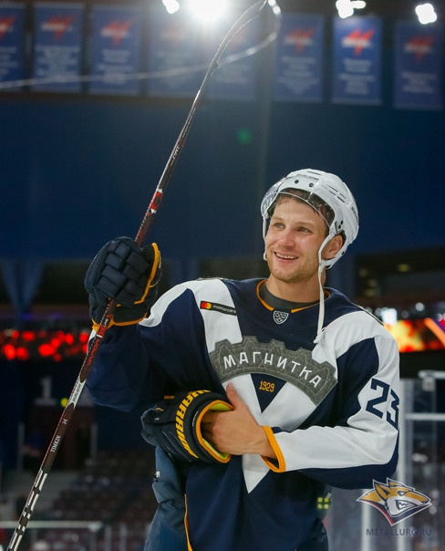 Партнеры, заказчики, клубы КХЛ, хоккей, форма,  Салават Юлаев, Автомобилист, Металлург, Трактор, Ак Барс, Нефтехимик, ВХЛ, КХЛ, STEEL AXES, Магнитогорск, экипировка, спорт