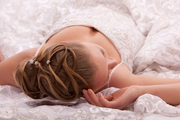 Свадебная прическа макияж. Парикмахер Художник модельер. Визажист — стилист