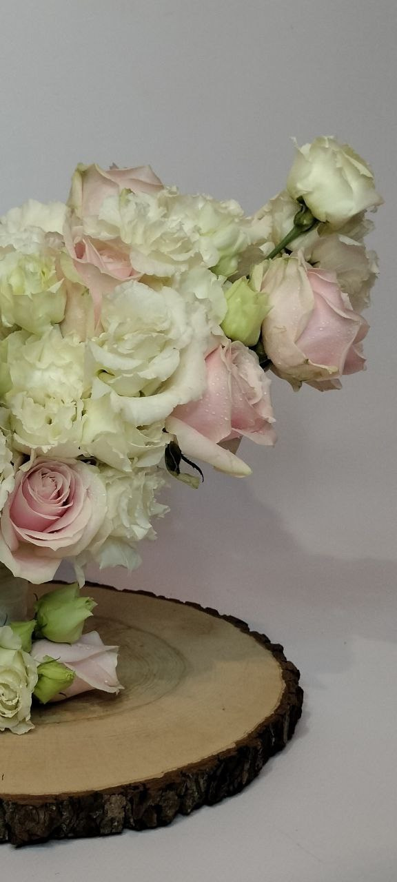 авторский букет невесты, современный букет невесты, невеста 2025,  букет невесты, свадебный букет, свадьба 2025, свадебный букет, свадебный букет невесты, флорист на свадьбу, флорист фрилансер, флорист москва, ручная работа, яркий букет невесты, современный букет невесты,т, флорист на свадьбу, хороший флорист, флорист фрилансер, букет по фото, флорист профессионал.