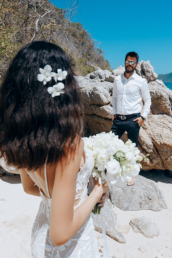 Wedding ceremony for a couple from Turkey in Phuket. Photographer in Phuket. Photographer Thailand