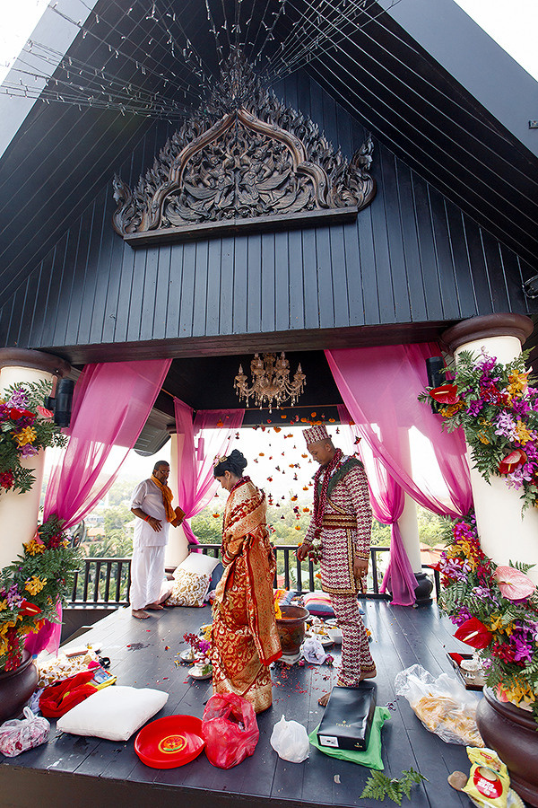 Необыкновенная свадьба на Пхукете. Фотограф на Пхукете в Таиланде