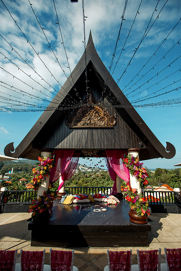 Необыкновенная свадьба на Пхукете. Фотограф на Пхукете в Таиланде
