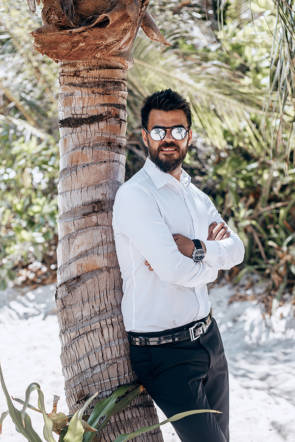 Wedding ceremony for a couple from Turkey in Phuket. Photographer in Phuket. Photographer Thailand