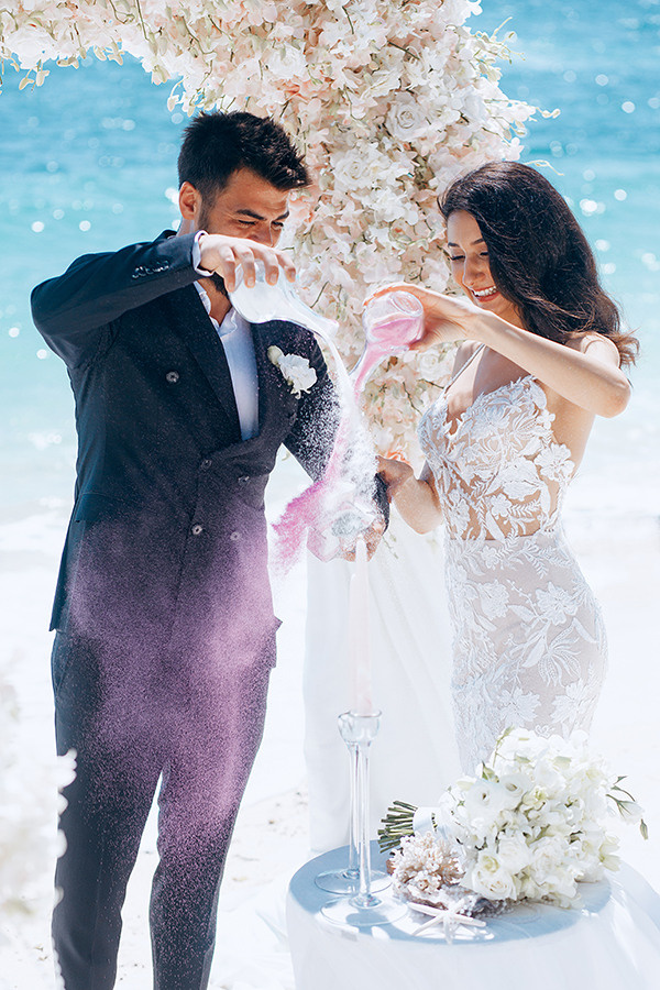 Wedding ceremony for a couple from Turkey in Phuket. Photographer in Phuket. Photographer Thailand