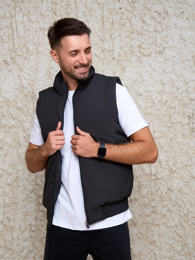 Мужской. Профессиональная фотосъёмка для маркетплейсов. Краснодар. Александр Москаленко