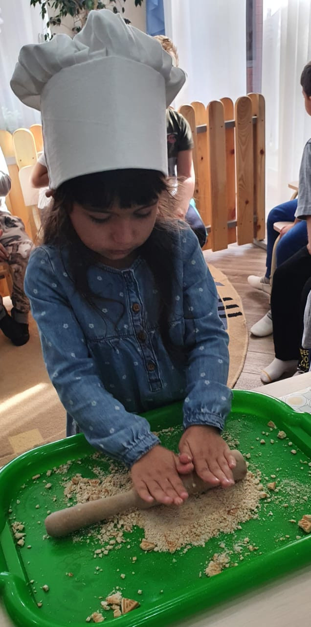 Готовим пироженки ❤️. Детский сад «Эврика»