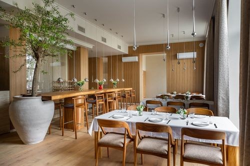 Сотрудничество с другими мастерами и дизайнерами. Керамика больших форм, предметы интерьера и ландшафта