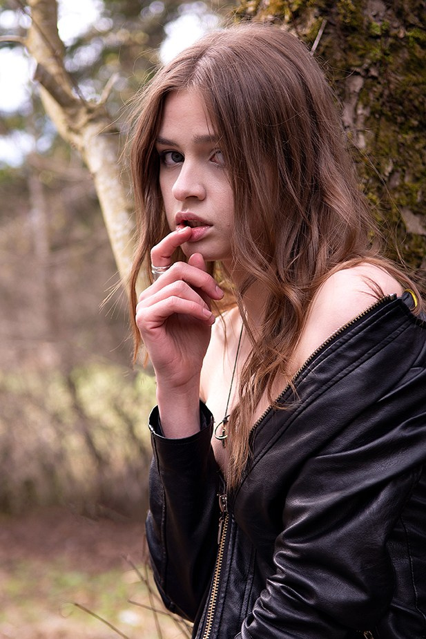 Яна. Весеннее обострение. Организация и проведение фотосъемок в Санкт-Петербурге. Фотограф Смирягин Илья