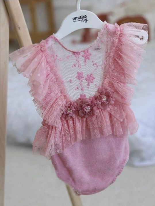 Для девочек 2-5 мес. Фотограф новорожденных в Москве Воробьева Юлия