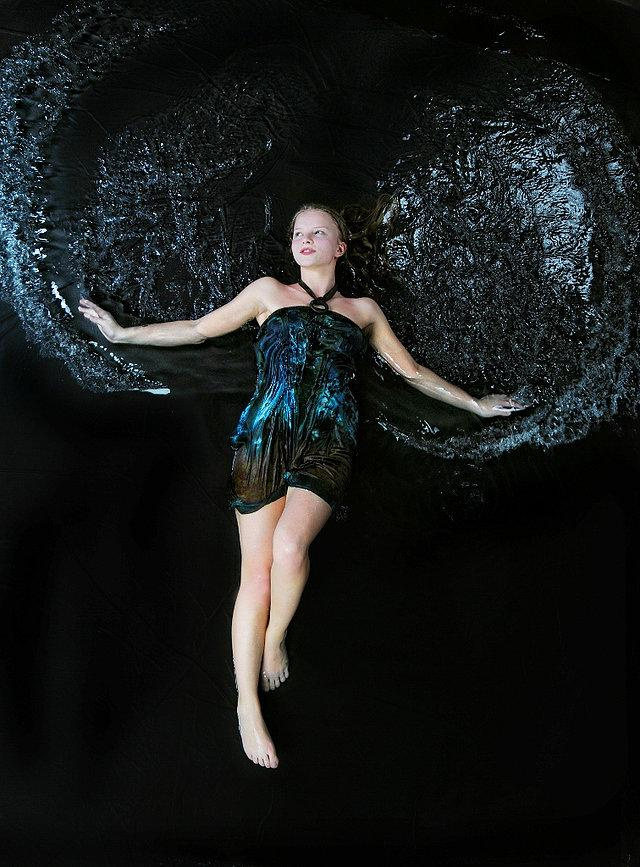 Съемка в аква-студии. Ваш фотограф в Москве