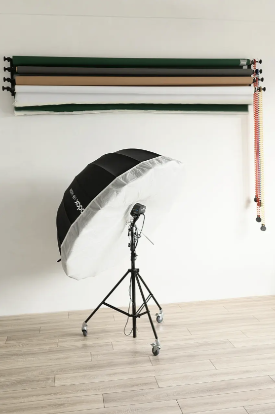 Профессиональное оборудование для съёмки в зале «Капитошка» фотостудии «Матрёшка»