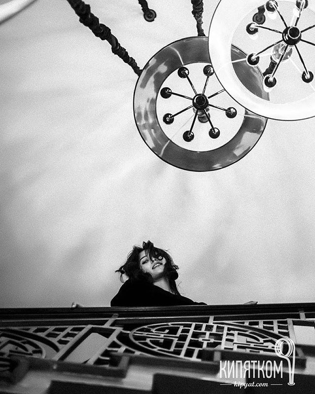 Фотограф Артём Савиных | Свадебная, репортажная, семейная съёмка Москва. Артём Савиных — профессиональный фотограф в Москве | Репортажи, свадьбы, портреты