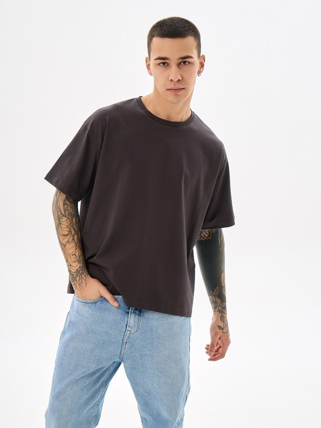 Никита. Профессиональная фотосъёмка для маркетплейсов. Краснодар. Александр Москаленко