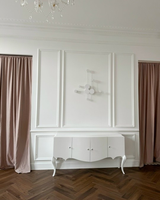 ТОП фотостудий Тюмени 2026: где провести стильную фотосессию. Портретный фотограф Тюмень Дарья Мустафина