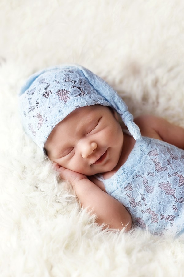 Съемка новорожденных. Фотограф новорожденных малышей Ирина Шайнурова