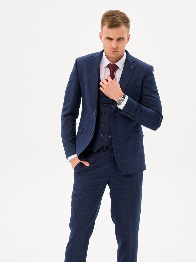 Антон. Профессиональная фотосъёмка для маркетплейсов. Краснодар. Александр Москаленко