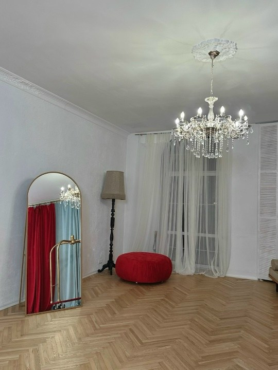 ТОП фотостудий Тюмени 2026: где провести стильную фотосессию. Портретный фотограф Тюмень Дарья Мустафина