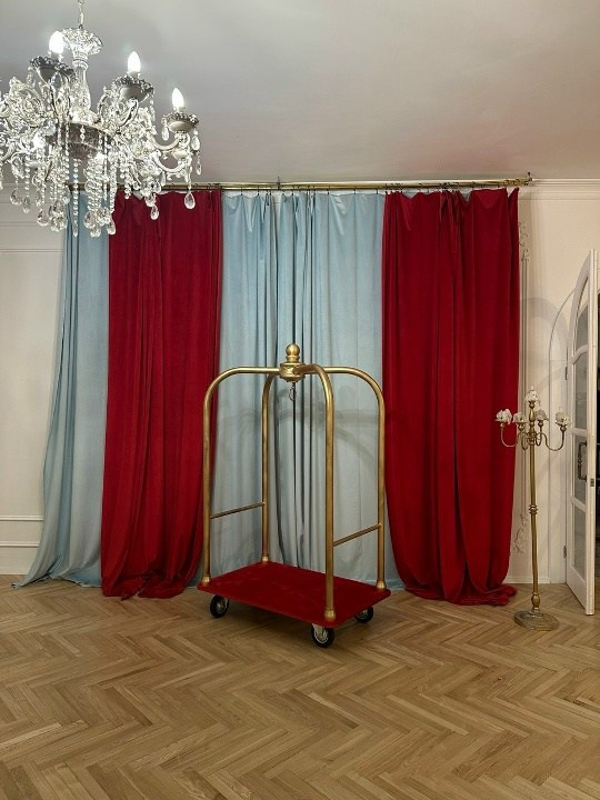 ТОП фотостудий Тюмени 2026: где провести стильную фотосессию. Портретный фотограф Тюмень Дарья Мустафина