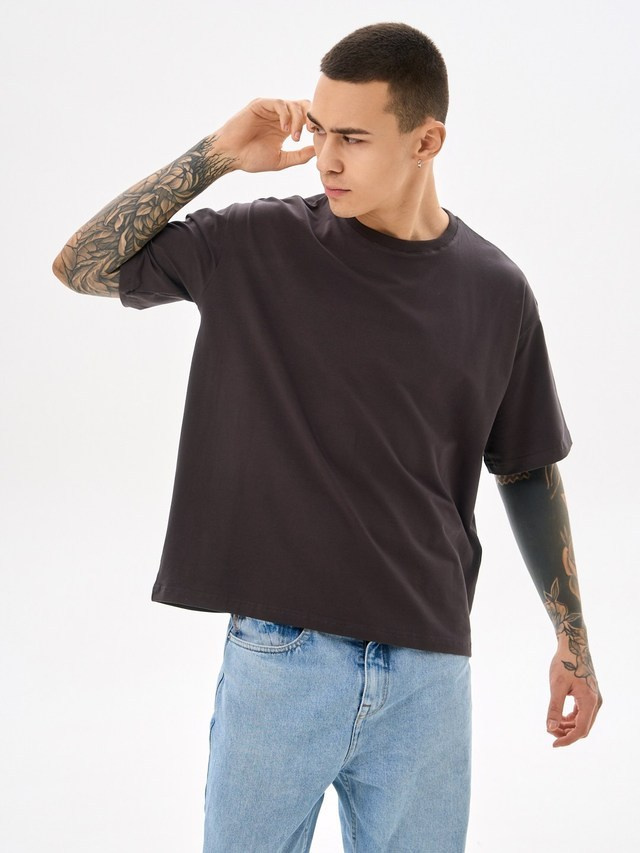 Никита. Профессиональная фотосъёмка для маркетплейсов. Краснодар. Александр Москаленко