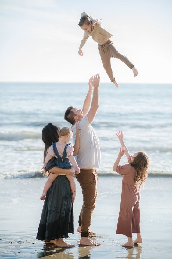 Одежда для семейной съёмки. Фотограф Белград (Сербия) Александра Дрейт