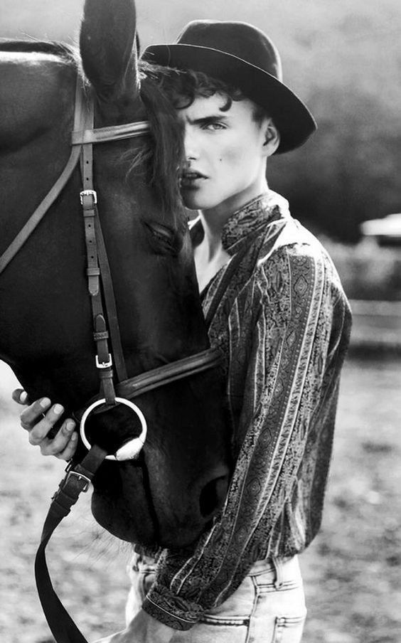 Ковбой и лошадь. Фотограф в Екатеринбурге Юлия Ташлыцкая