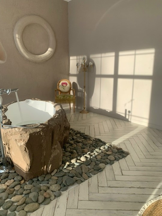 ТОП фотостудий Тюмени 2026: где провести стильную фотосессию. Портретный фотограф Тюмень Дарья Мустафина