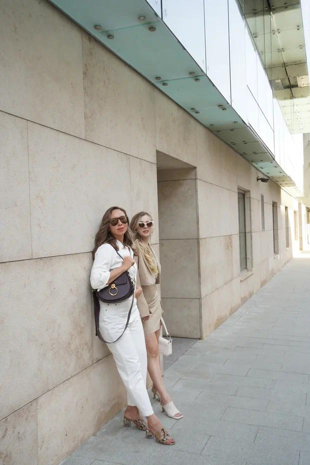 Тоня и Настя